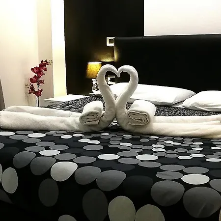 Bed & Breakfast Black&white And